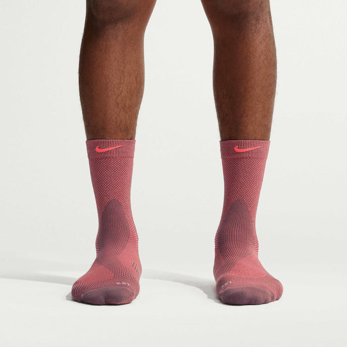 U NK LTWT RUN MCRW 1PR - 200 TATTOO/HOT/LAVA HOMBRE