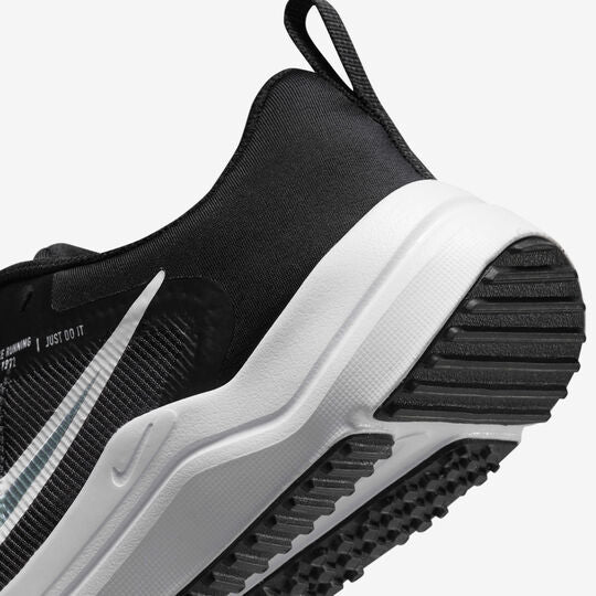 NIKE DOWNSHIFTER 12 NN GS BLACK/WHITE