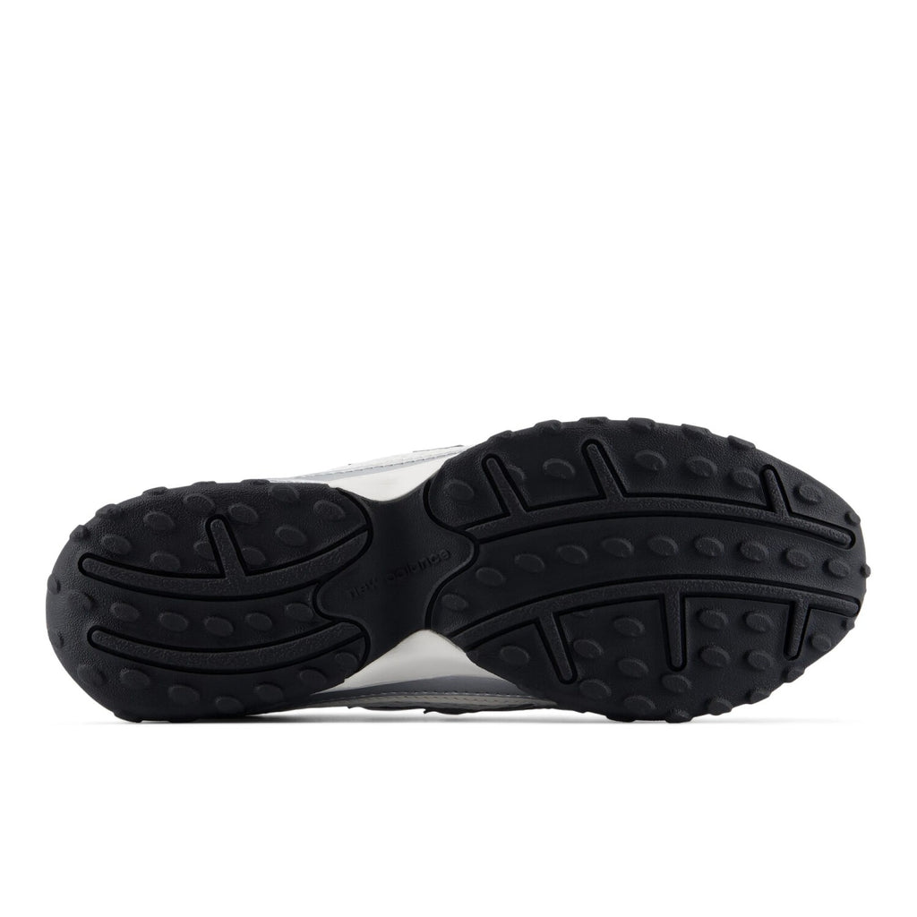 NEW BALANCE 204L UNISEX