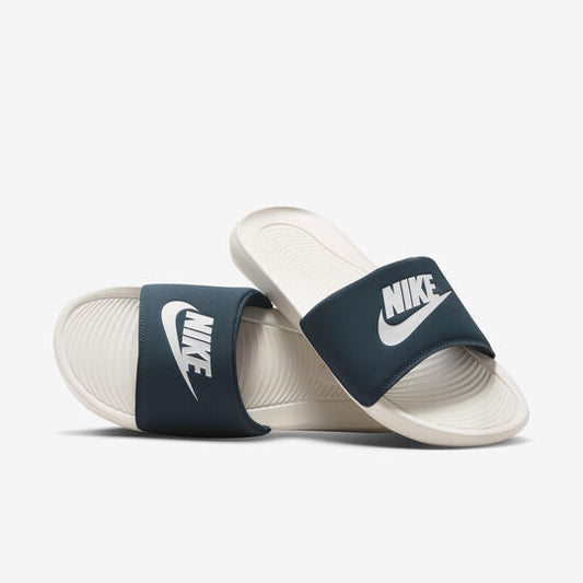 NIKE VICTORI ONE SLIDE GREEN/WHITE