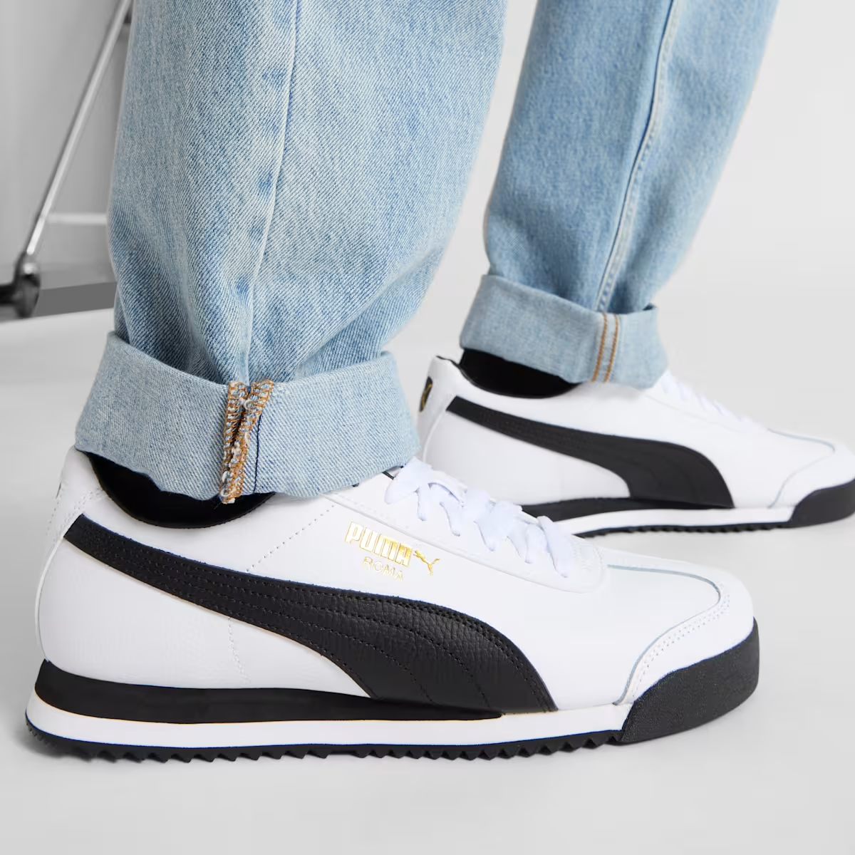ROMA 24 STANDARD WHITE/BLACK