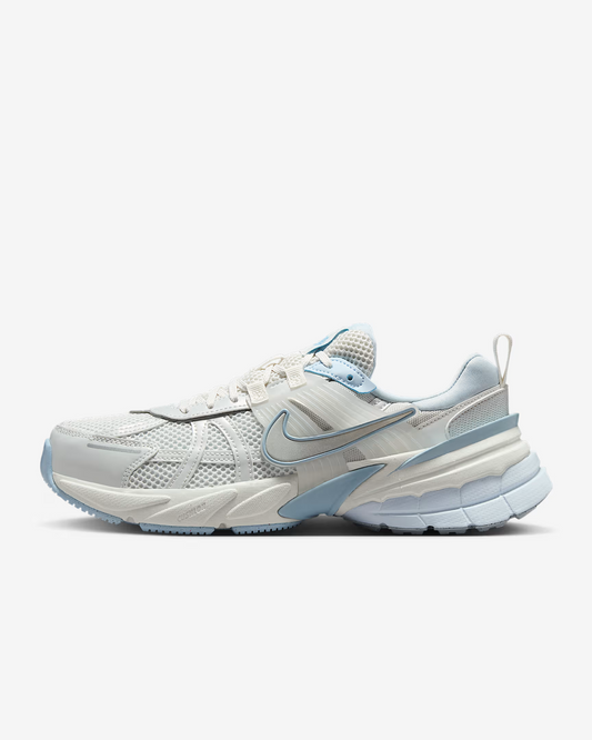 NIKE V2K RUN WHITE/BLUE/SIRVER