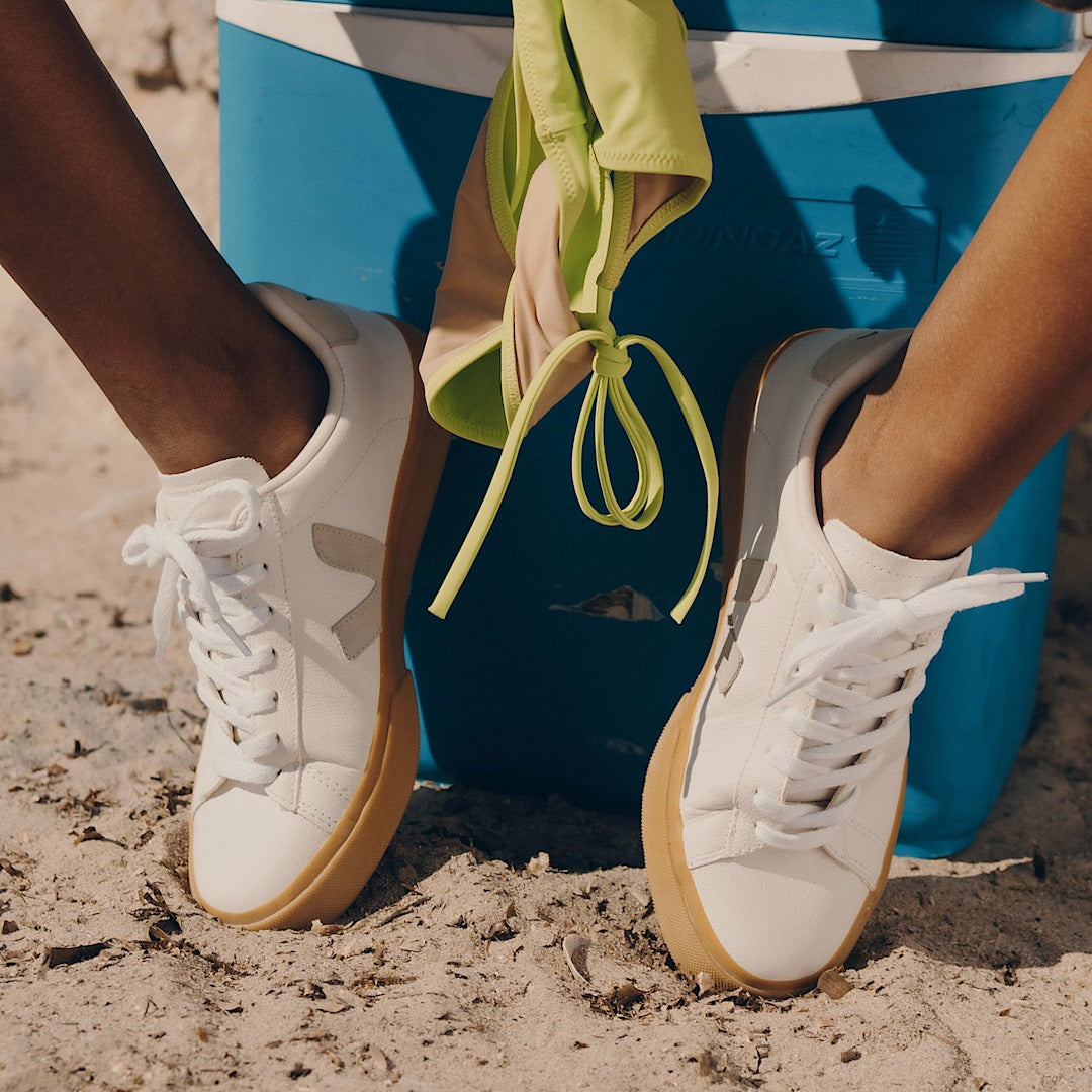 VEJA CAMPO LEATHER EXTRA WHITE/NATURAL