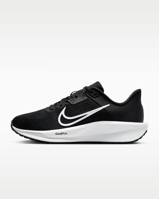 NIKE QUEST 6 BLACK/WHITE