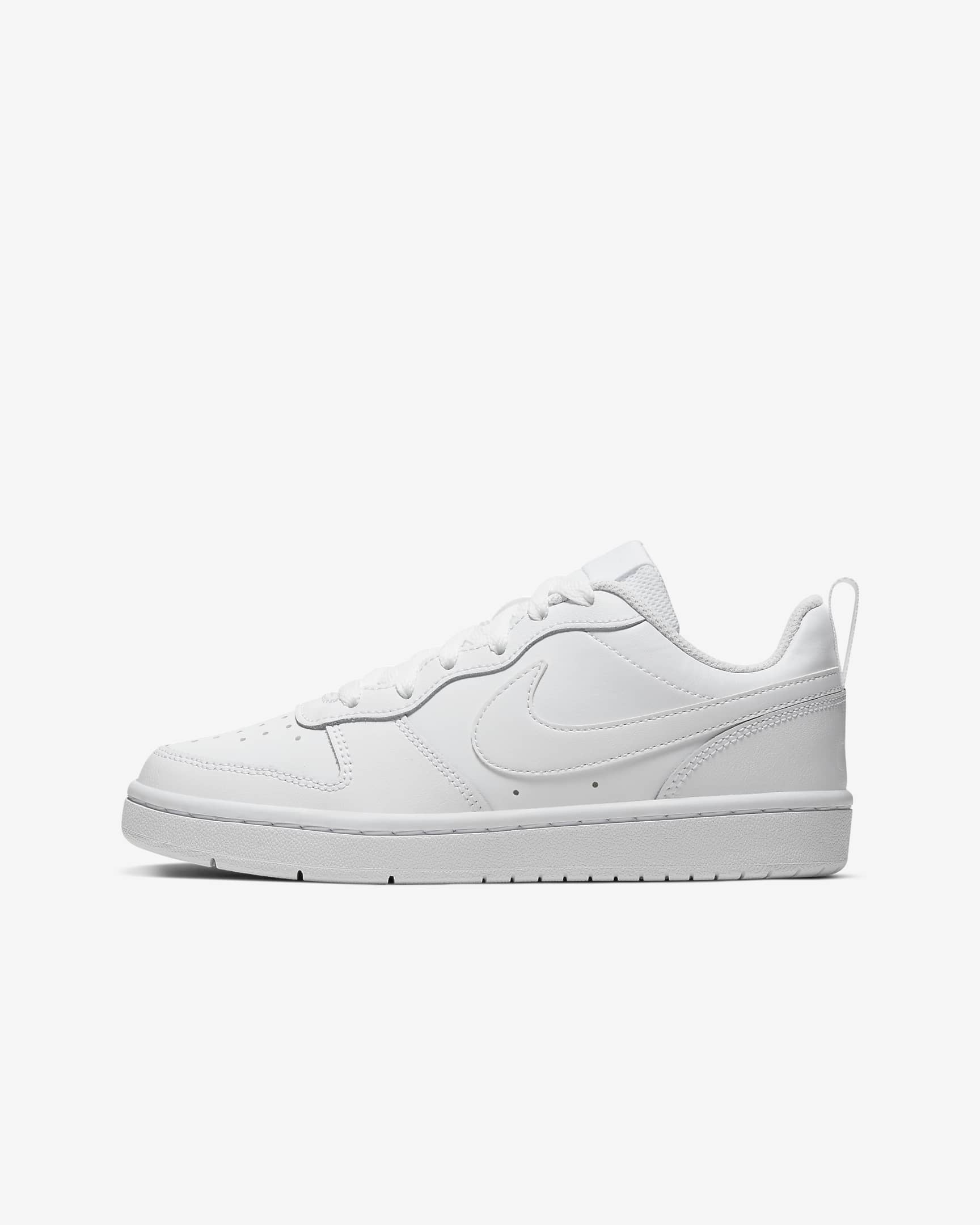 COURT BOROUGH WHITE LOW BQ5448-100 # 3.5Y