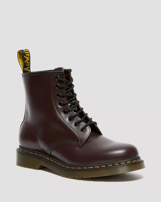 DR. MARTENS BURGUNDY SMOOTH BROWN