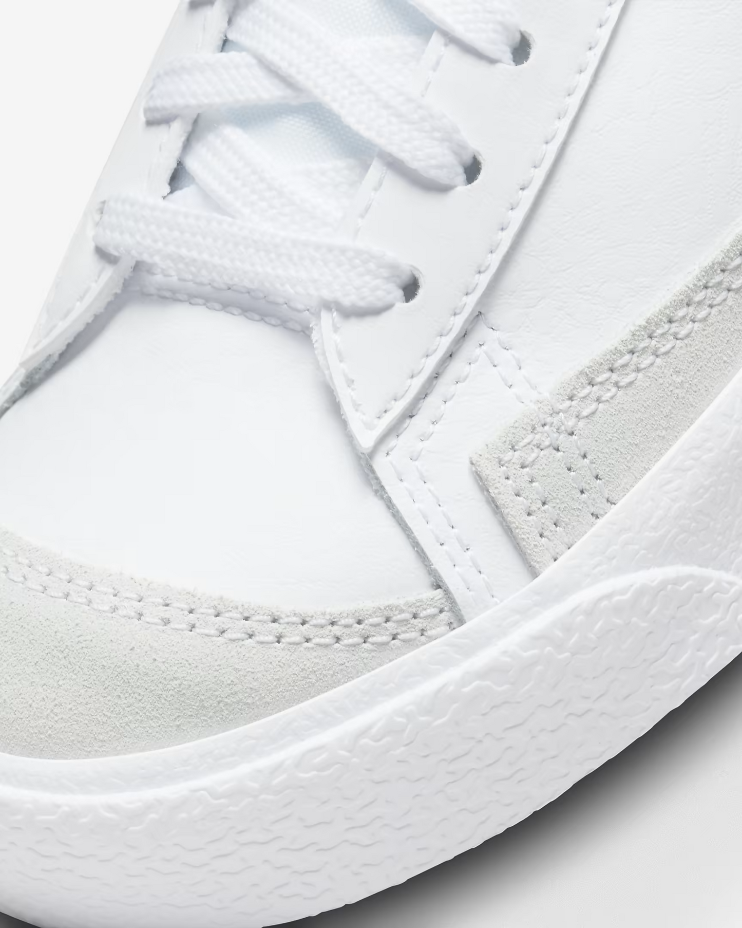 NIKE BLAZER MID 77 WHT/BLK