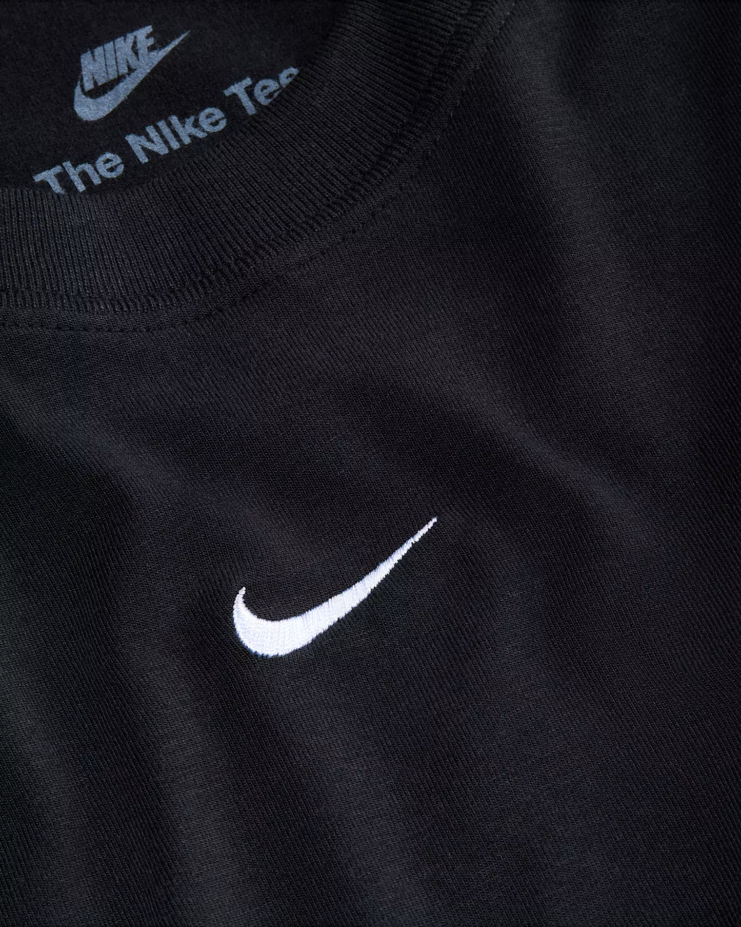 CAMISETA NIKE SPORTSWEAR CHILL KNIT DE MUJER