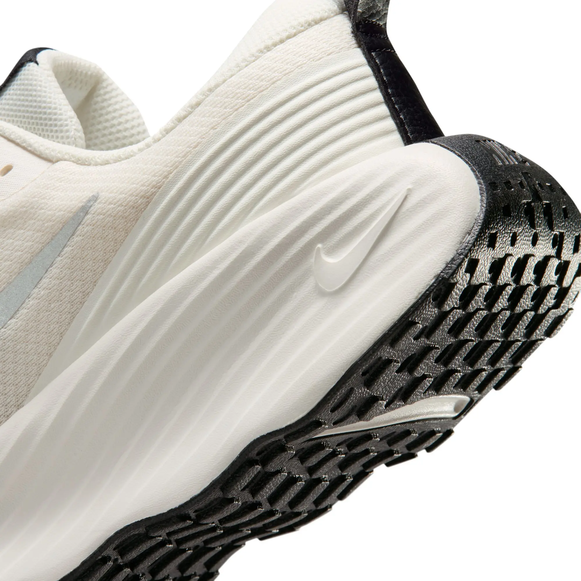 W NIKE PROMINA BEIGE/SILVER MUJER