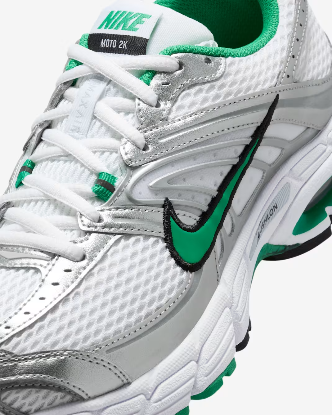 W NIKE AIR MAX MOTO 2K WHITE/STADIUM GREEN