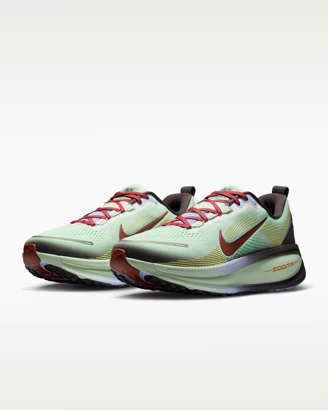 NIKE VOMERO 18 SE MNRN STREAM/RUG GED/ORANGE HOMBRE