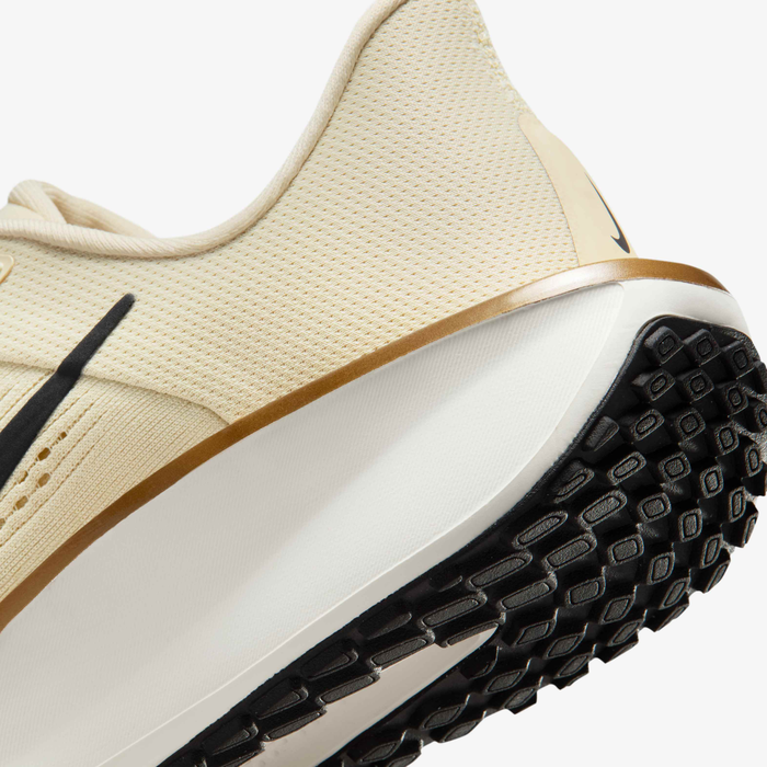 WMNS NIKE QUEST 6 KAKI-VOILE-NOIR