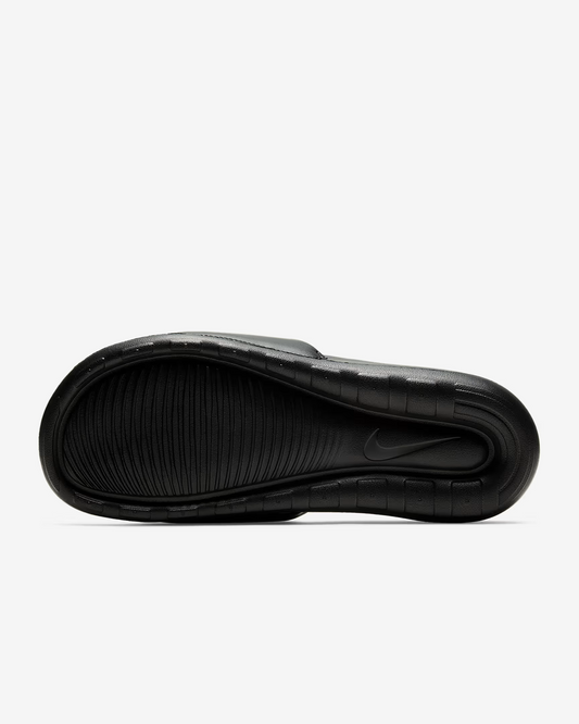 NIKE VICTORI ONE SLIDE BLACK