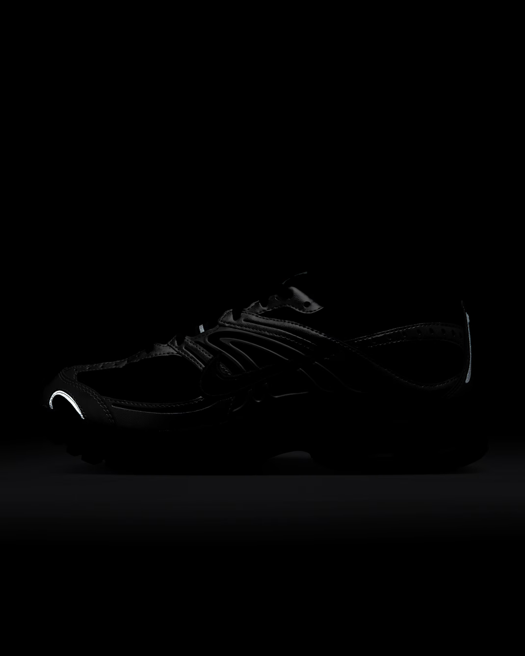 W NIKE AIR MAX MOTO 2K BLACK/METALLIC/SILVER