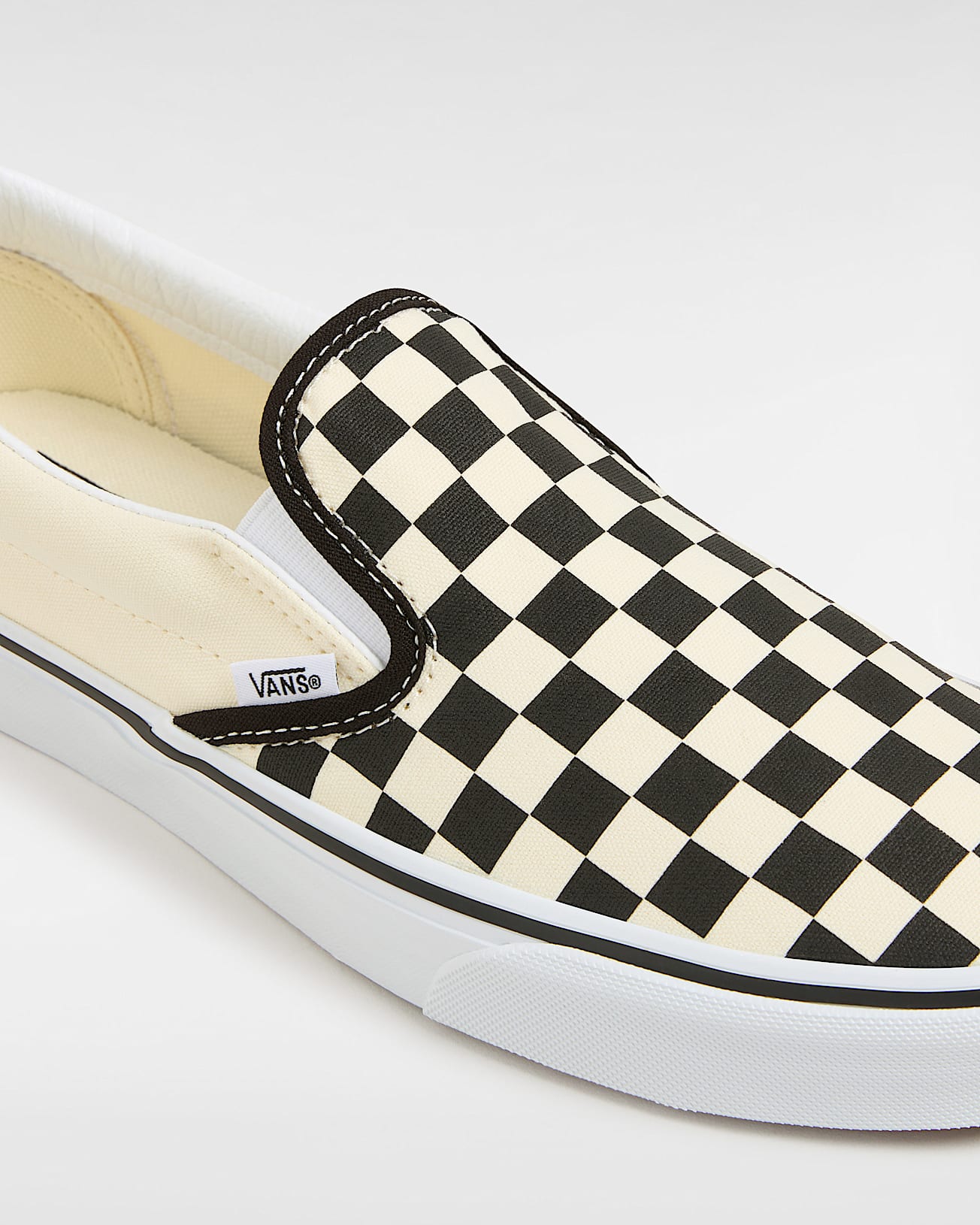 VANS CLASSIC SLIP-ON CHECKERBOARD – BLACK/OFF WHITE