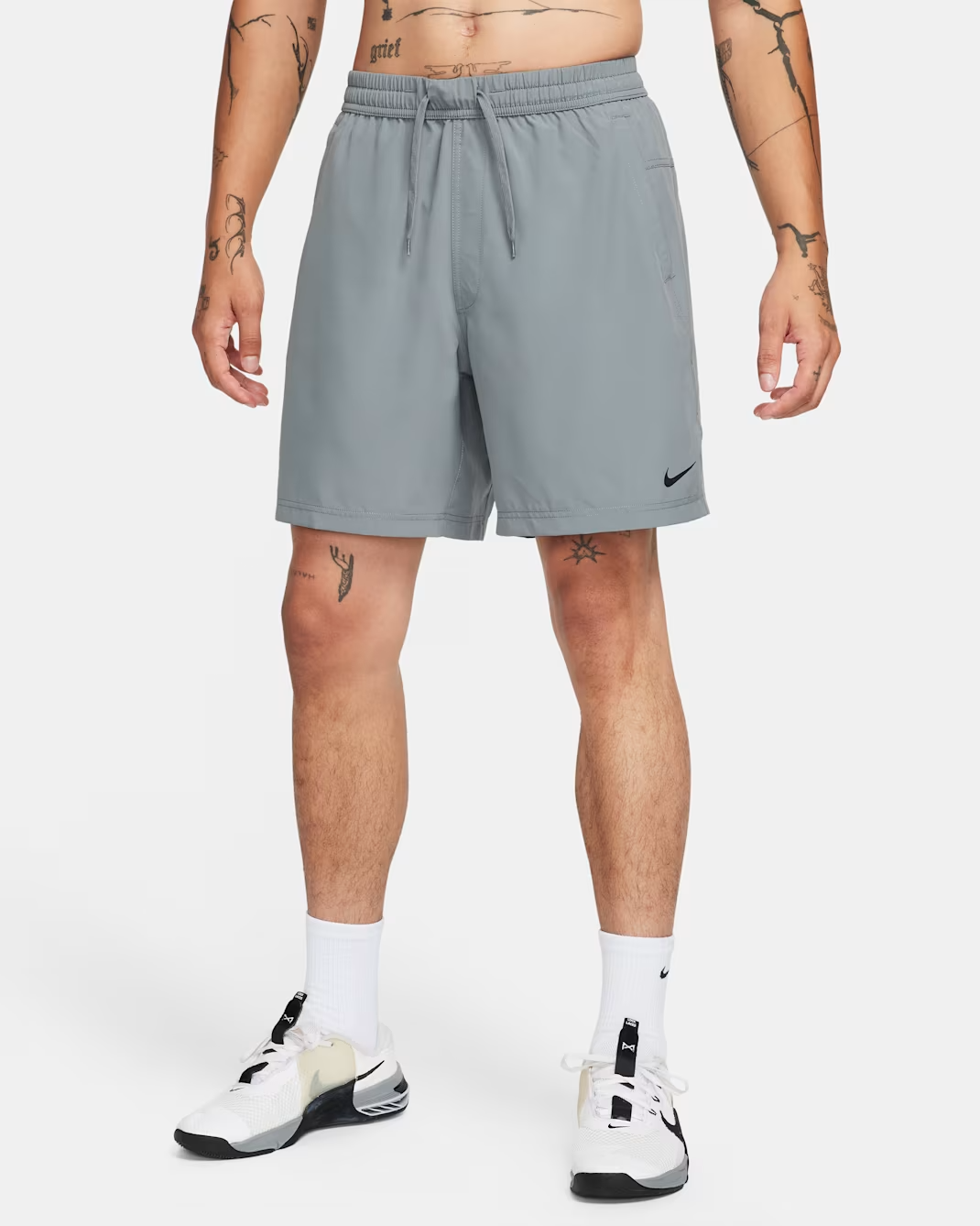 M NK DF FORM 7IN UL SHORT - SMOKE GREY/(BLACK)