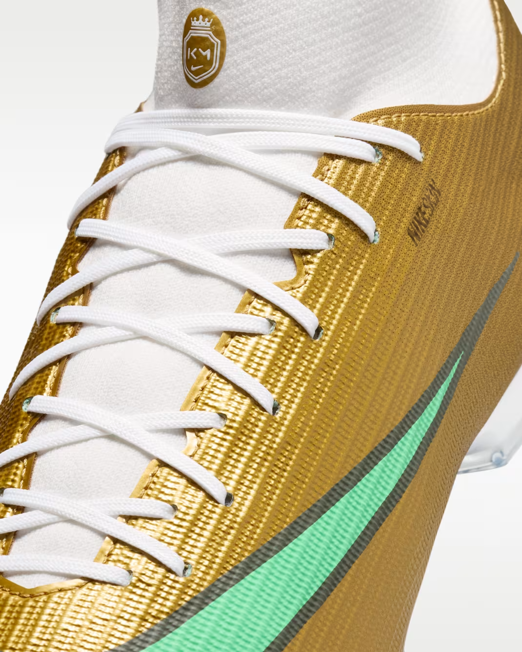 SUPERFLY 11 ACADEMY FG/MG KM GOLD/GREEN/WHT HOMBRE