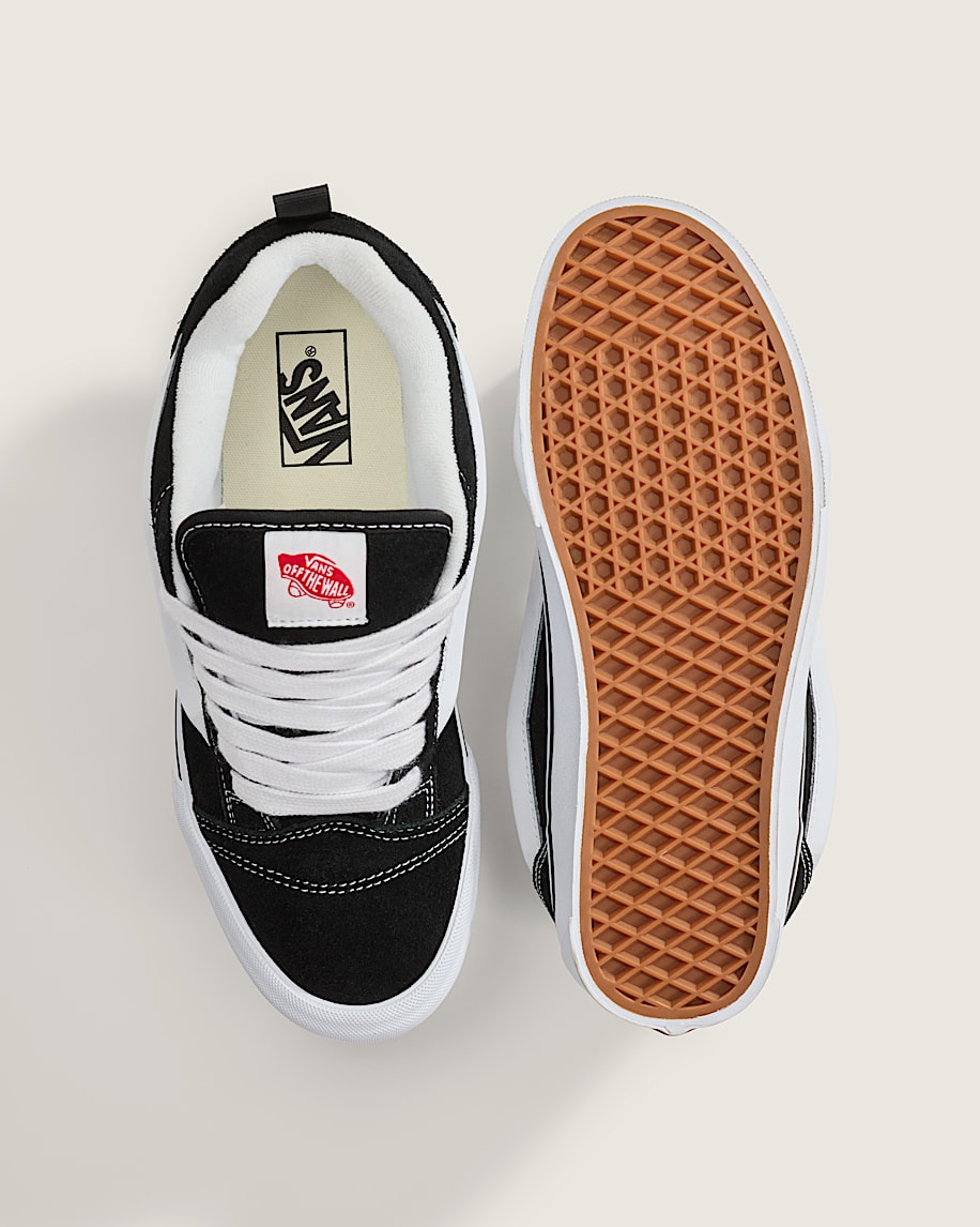 VANS KNU SKOOL “BLACK / WHITE