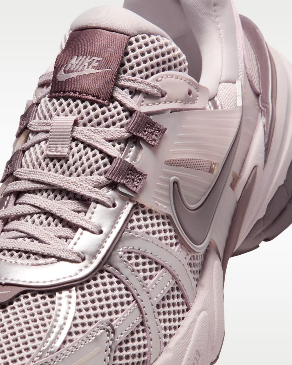 NIKE V2K RUN SILVER/PINK