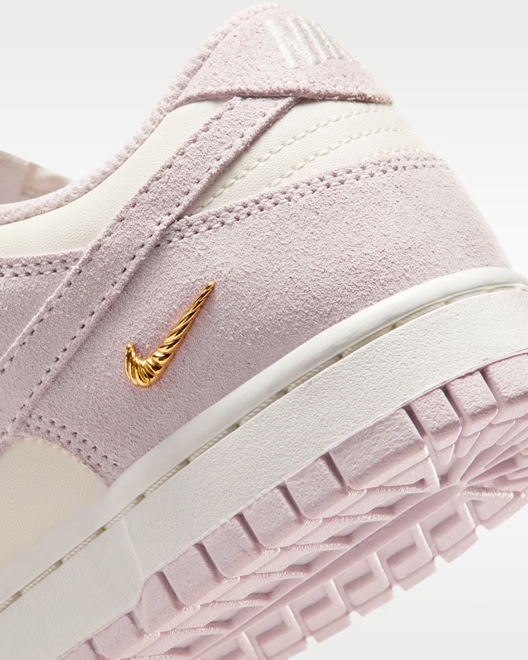 WMNS NIKE DUNK LOW SE VIOLET/ROSE/WHITE