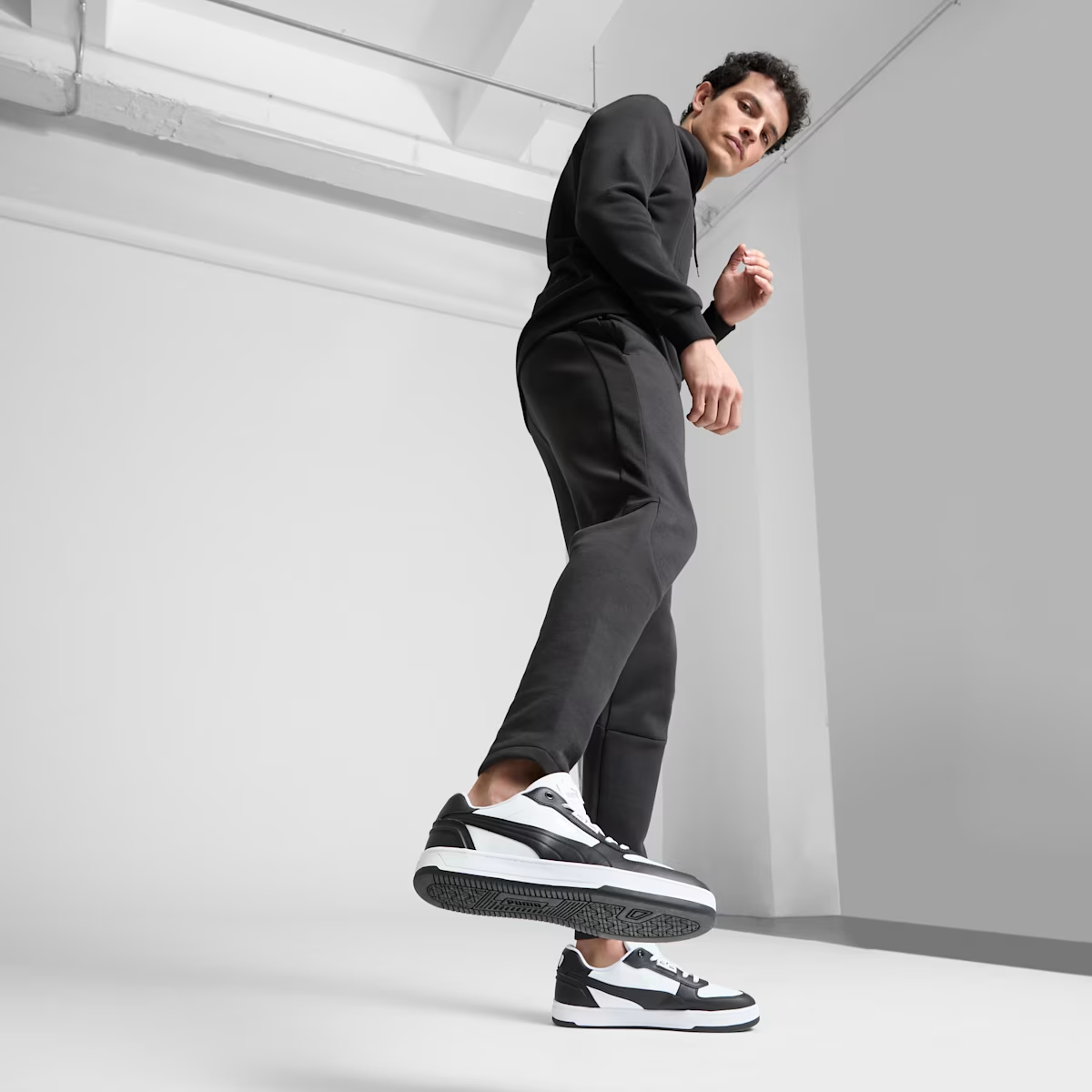 PUMA CAVEN 2.0 LUX WHITE/BLACK