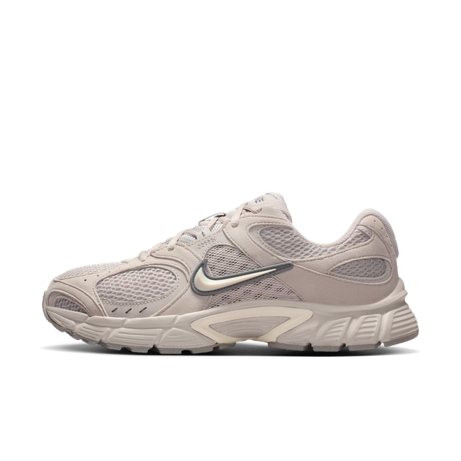 W NIKE V5 RNR SUEDE LIGHT/SMOKE/GREY