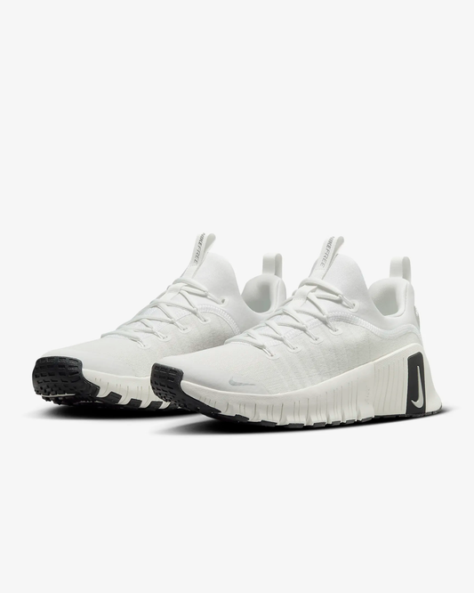 NIKE FREE METCON 6 PREMIUM WOMEN'S WORKOUT SHOES WITH METALLIC ACCENTS
