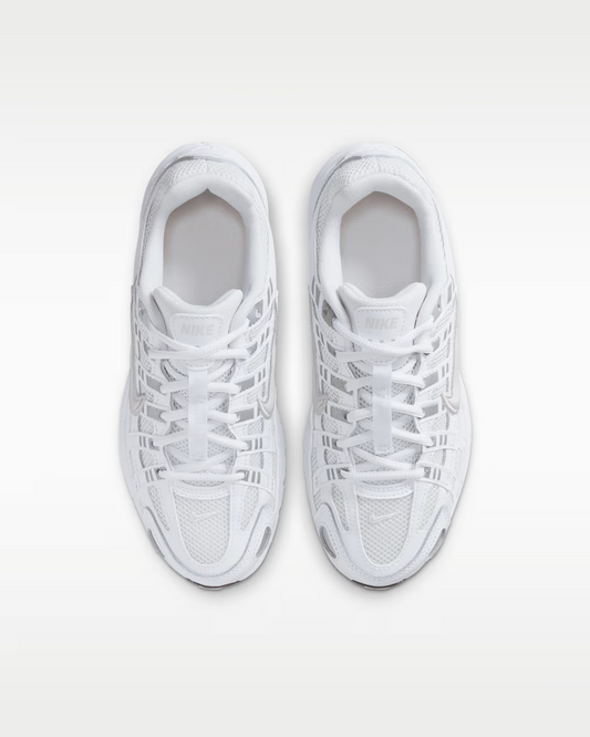 NIKE P-6000 BG WHITE/GRAY