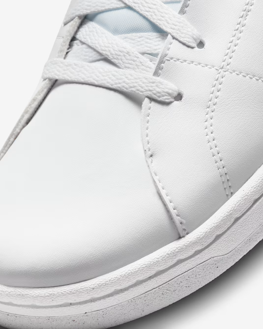 NIKE COURT ROYALE 2 NEXT NATURE "TRIPLE WHITE"