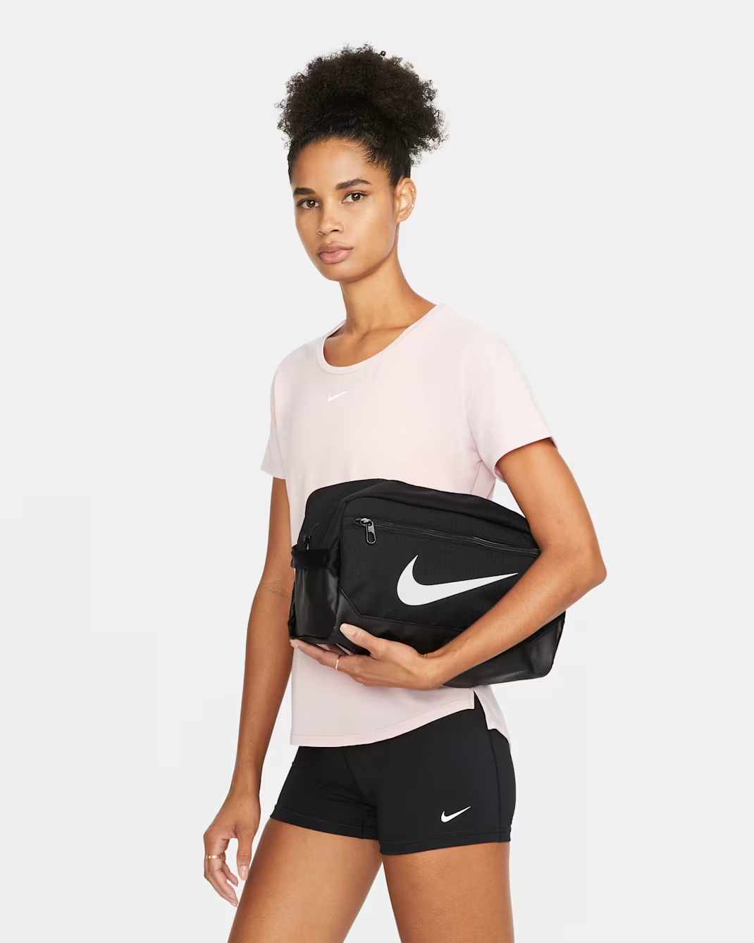 NIKE BOLSA DE ZAPATOS  BRASILIA 9.5 11L BLK/WHT