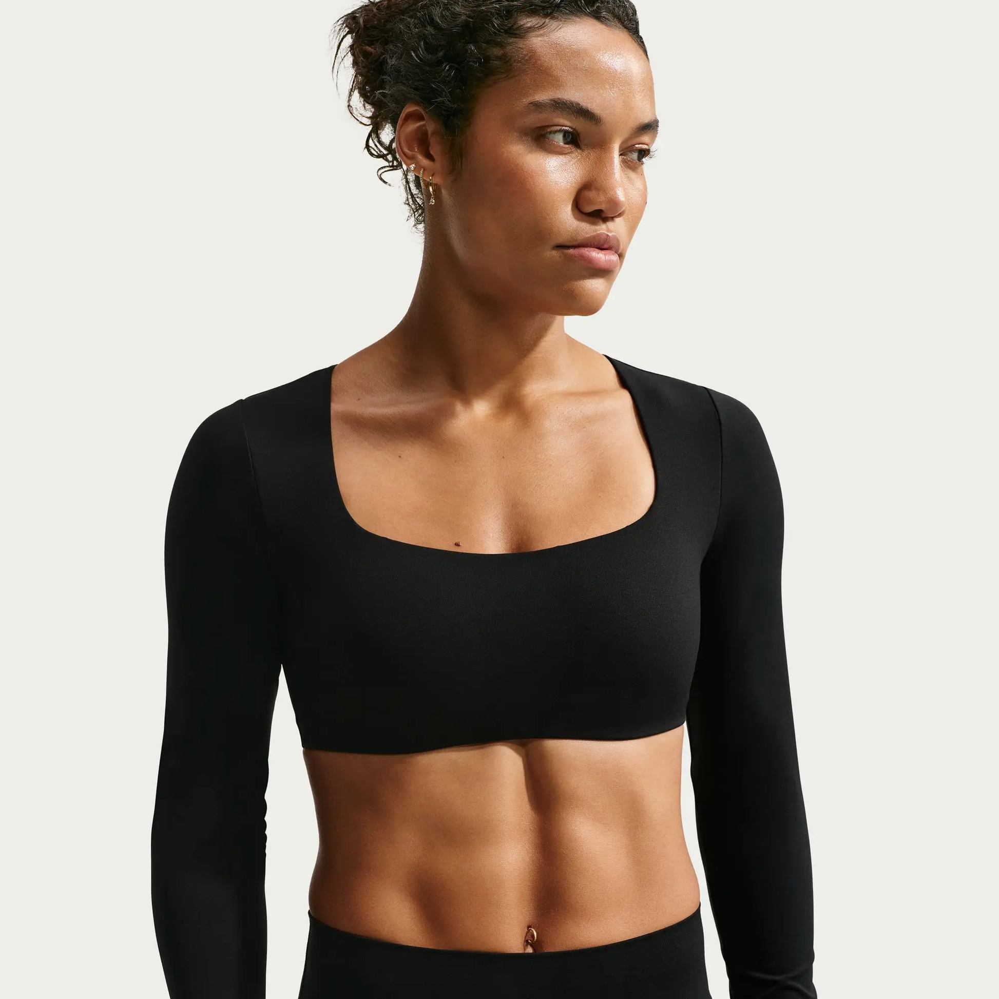 NIKE TOP DEPORTIVO ZENVY DRI-FIT LIGHT SUPPORT (BLACK) MUJER