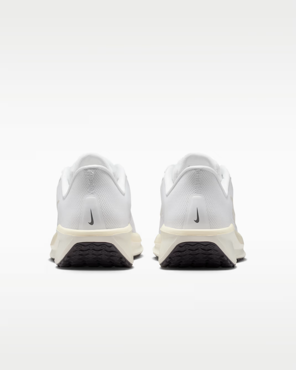 NIKE QUEST 6 WHITE