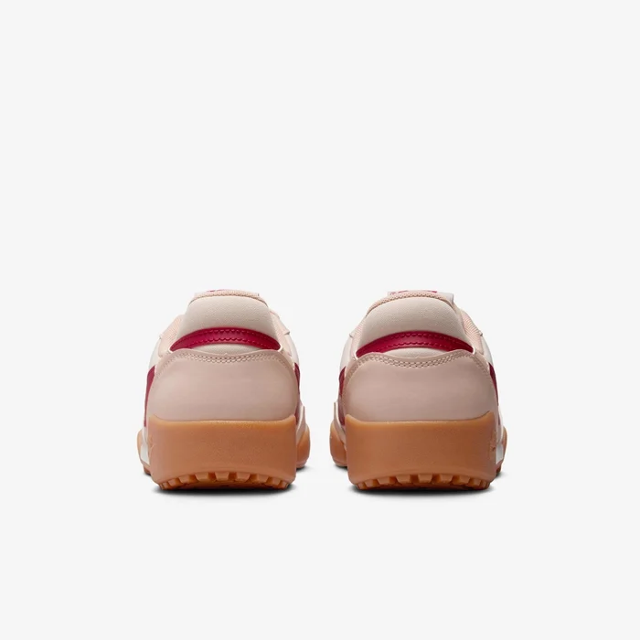 W NIKE TERRA MANTA BEIGE/NOBLE RED