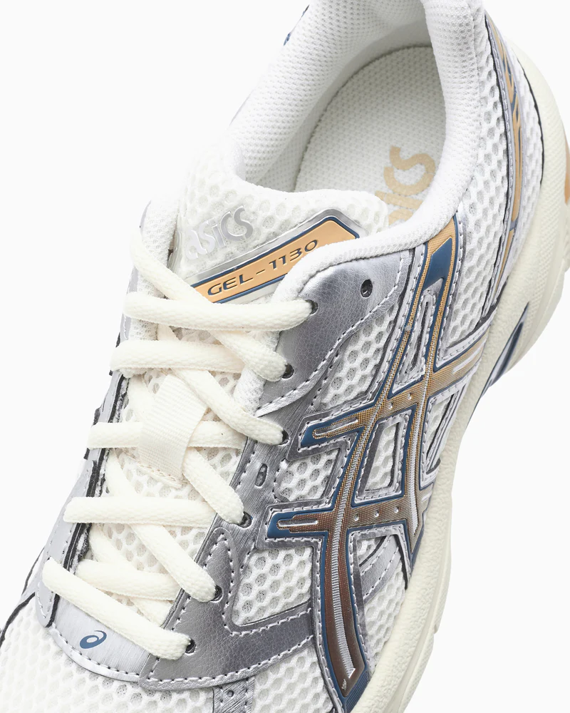 GEL-1130  BEIGE/SILVER