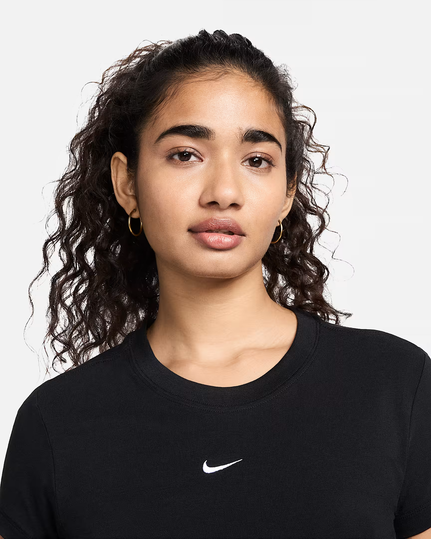 CAMISETA NIKE SPORTSWEAR CHILL KNIT DE MUJER