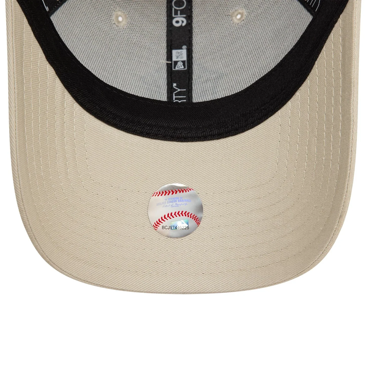 NEW ERA NEW YORK YANKEES OUTLINE 9FORTY BEIGE