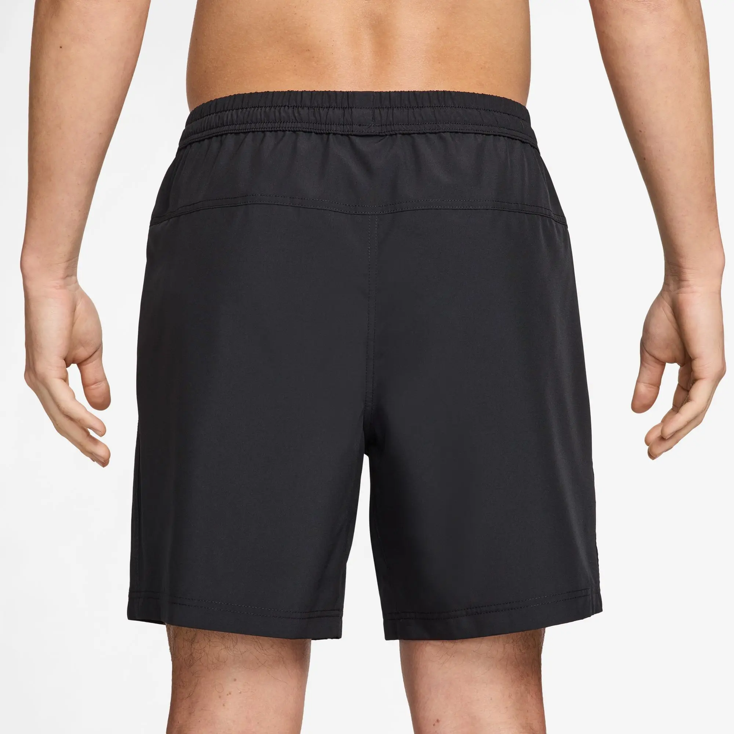 M NK DF FORM 7IN SHORT GFX BLACK/WHT