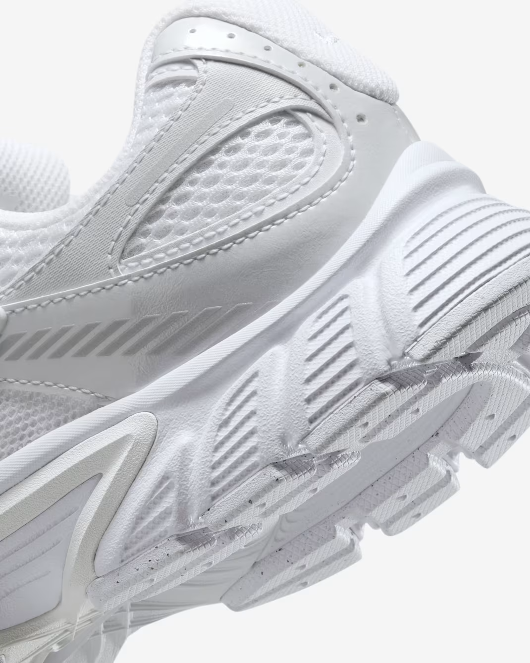 W NIKE V5 RNR WHITE/BLACK