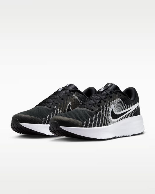 NIKE RUN DEFY BLACK/WHITE
