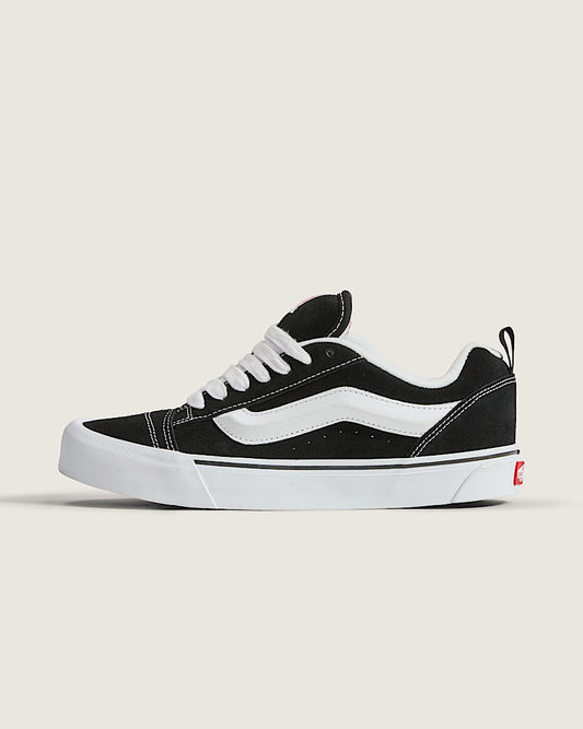 VANS KNU SKOOL “BLACK / WHITE