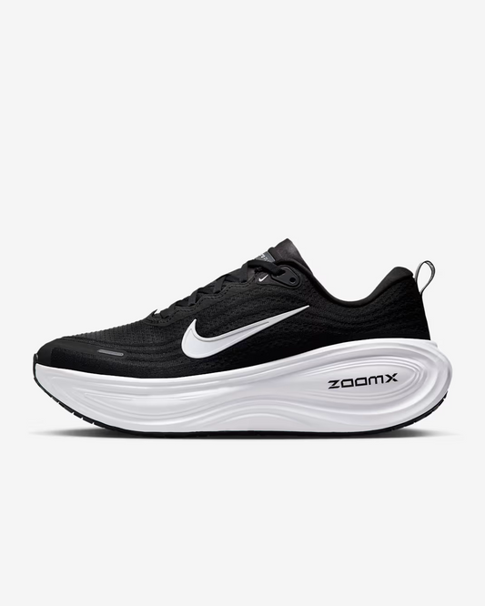 NIKE VOMERO PLUS BLACK/WHITE