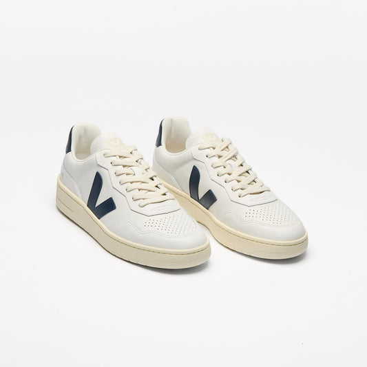 TENIS VEJA-90  WHITE/BLACK