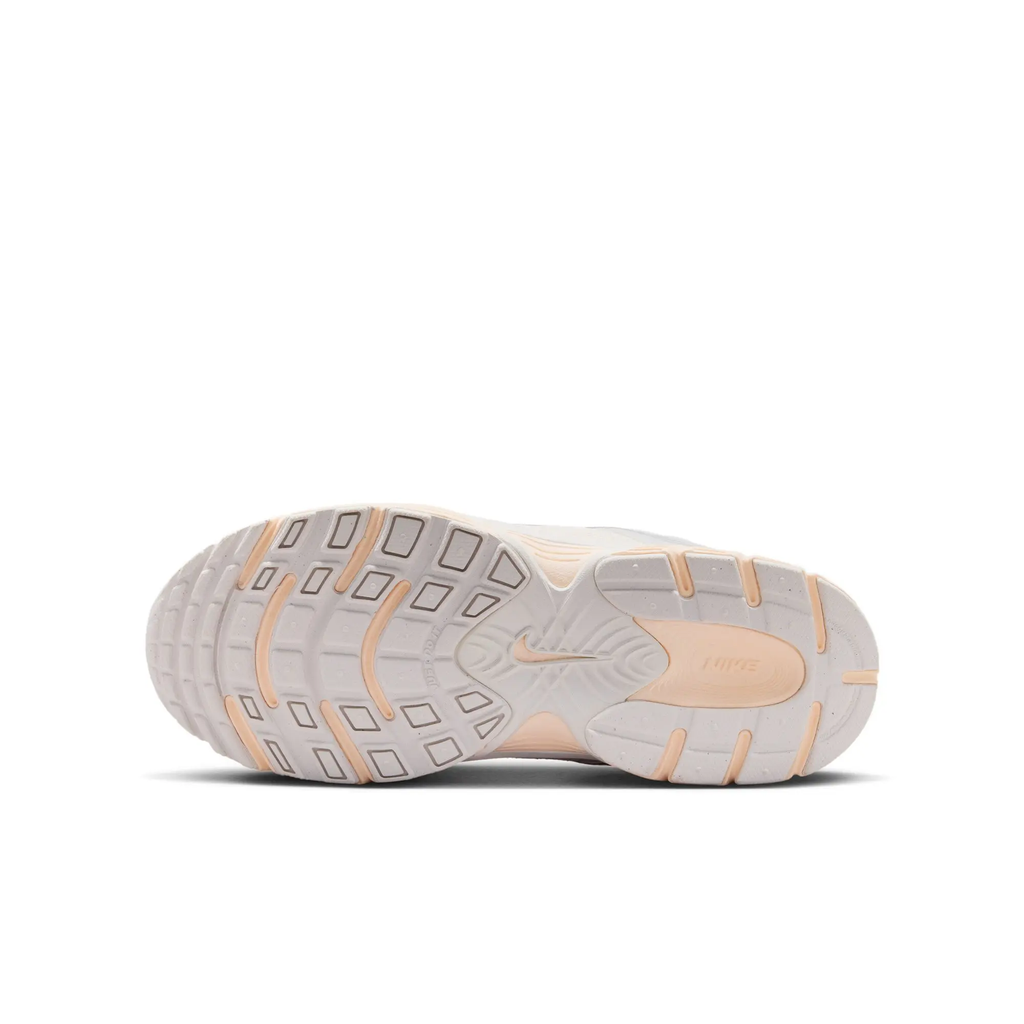 NIKE V5 RNR BG BEIGE