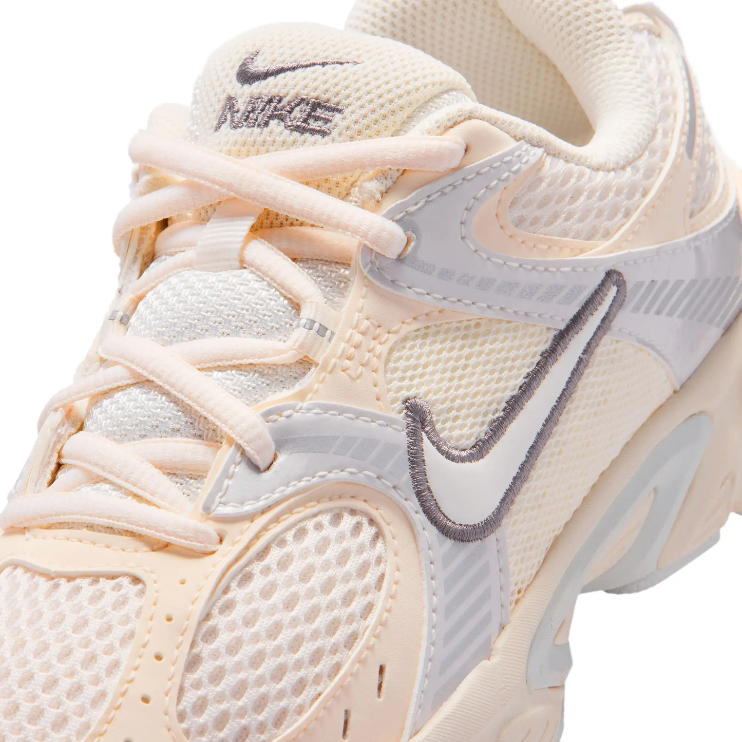 NIKE V5 RNR BG BEIGE