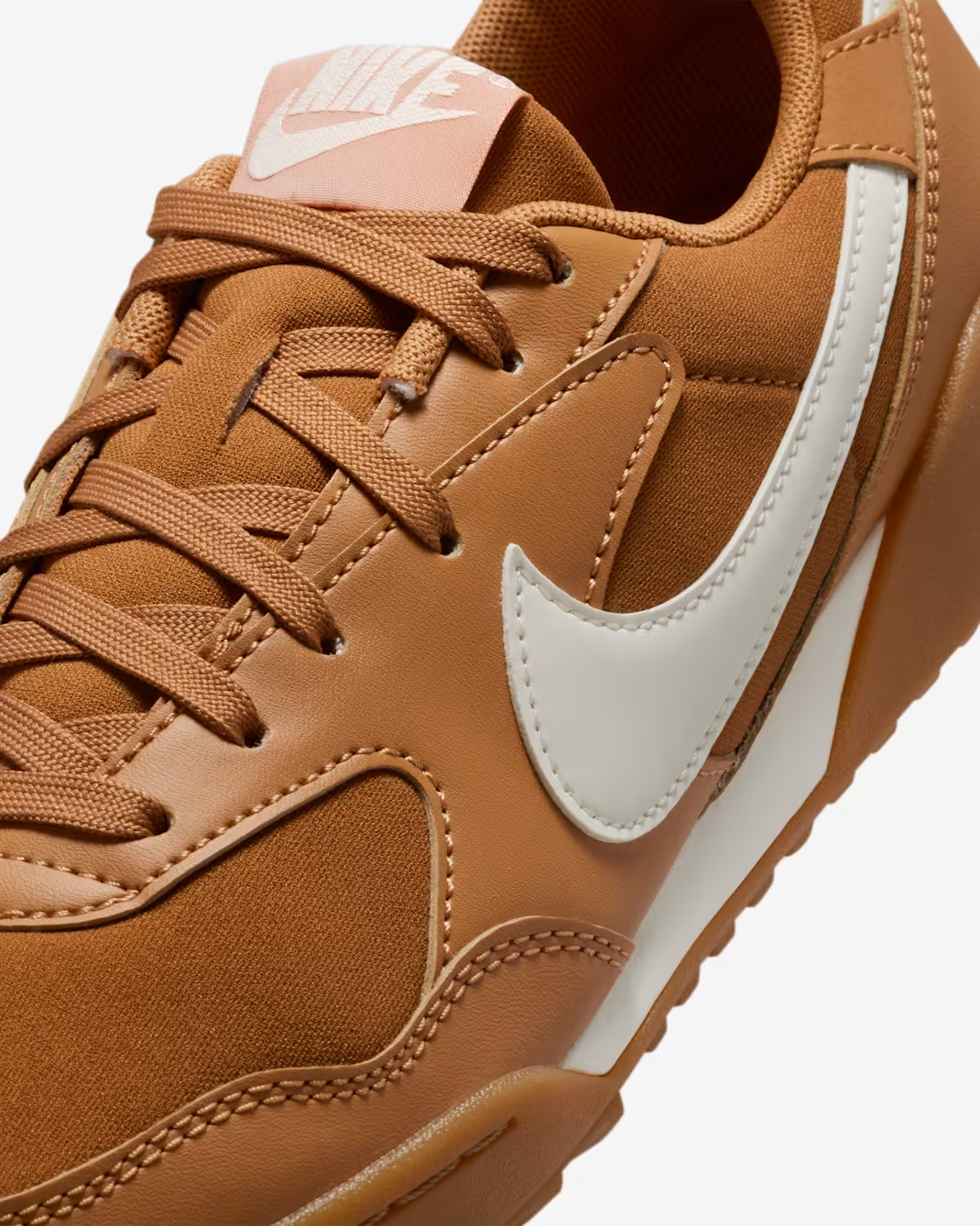 W NIKE TERRA MANTA PHOTON DUST/MTLC