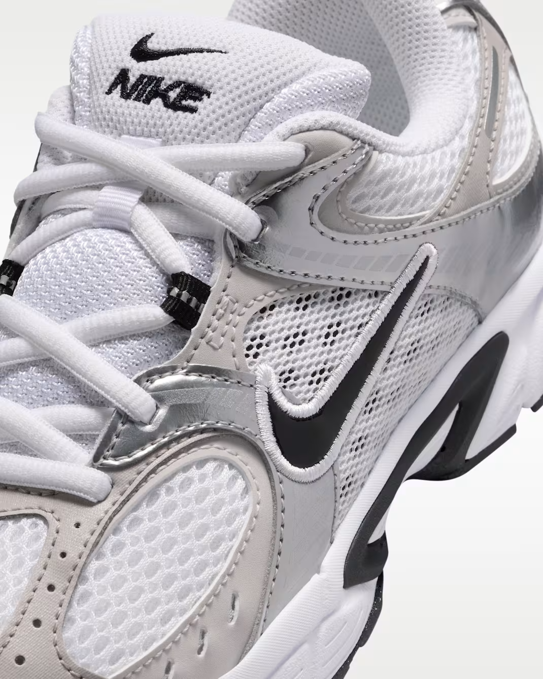 NIKE V5 RNR BG WHITE/BLACK/GREY