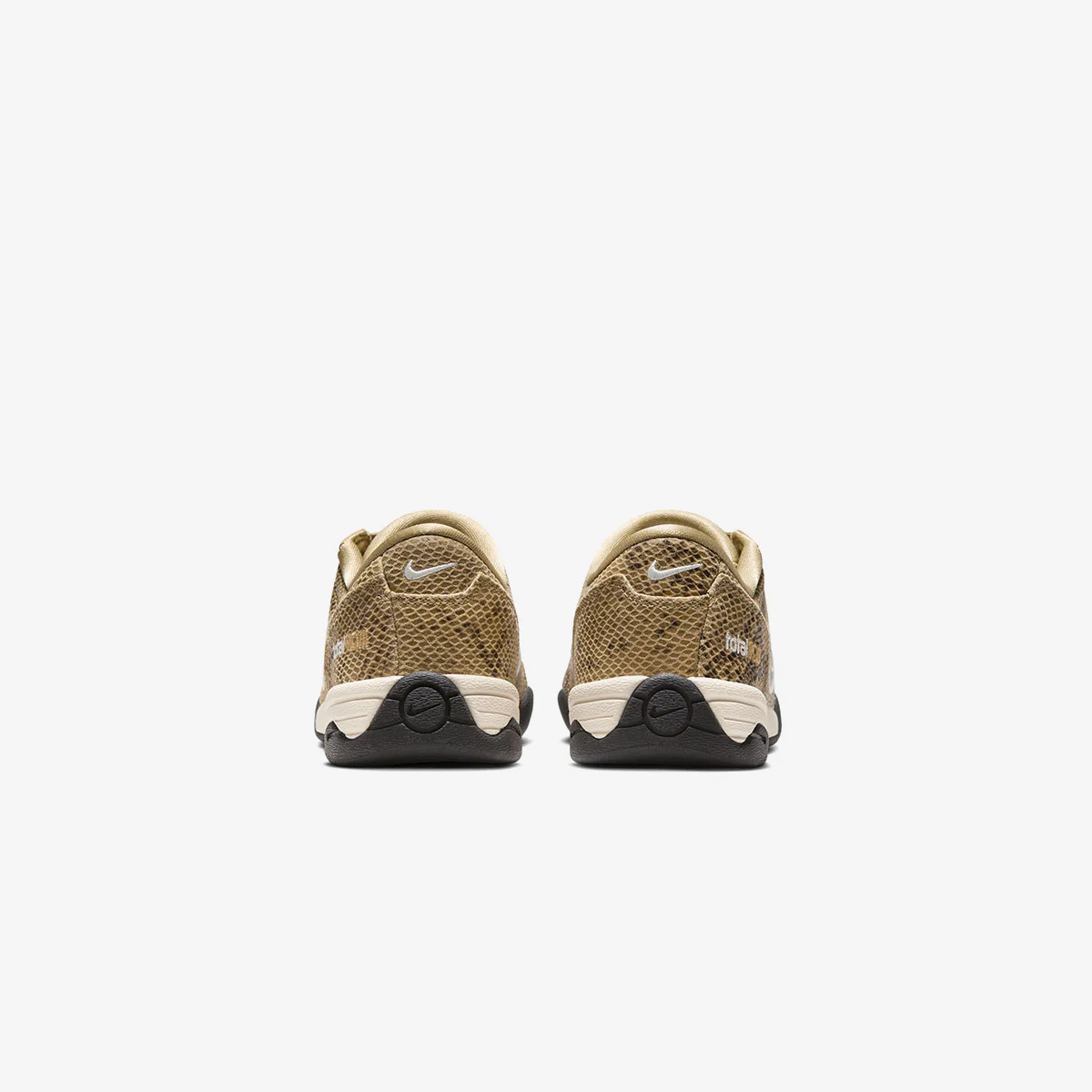 WMNS NIKE TOTAL 90 SE BEIGE/PALE/IVORY