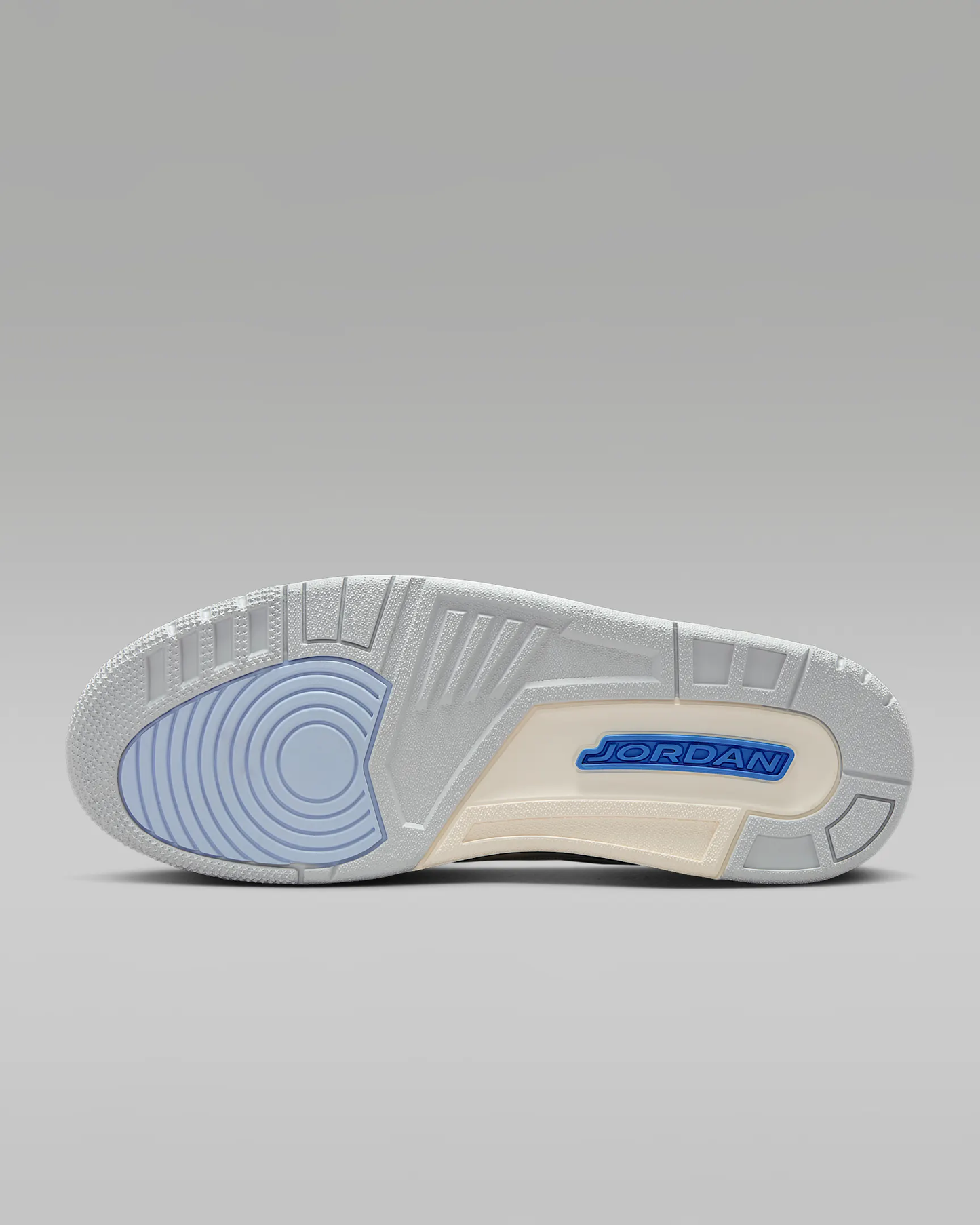 AIR JORDAN 3 RETRO "LUCKY SHORTS" TENIS PARA HOMBRE