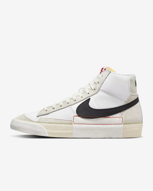 NIKE BLAZER MID ’77 PRO CLUB “LIGHT BONE BLACK”