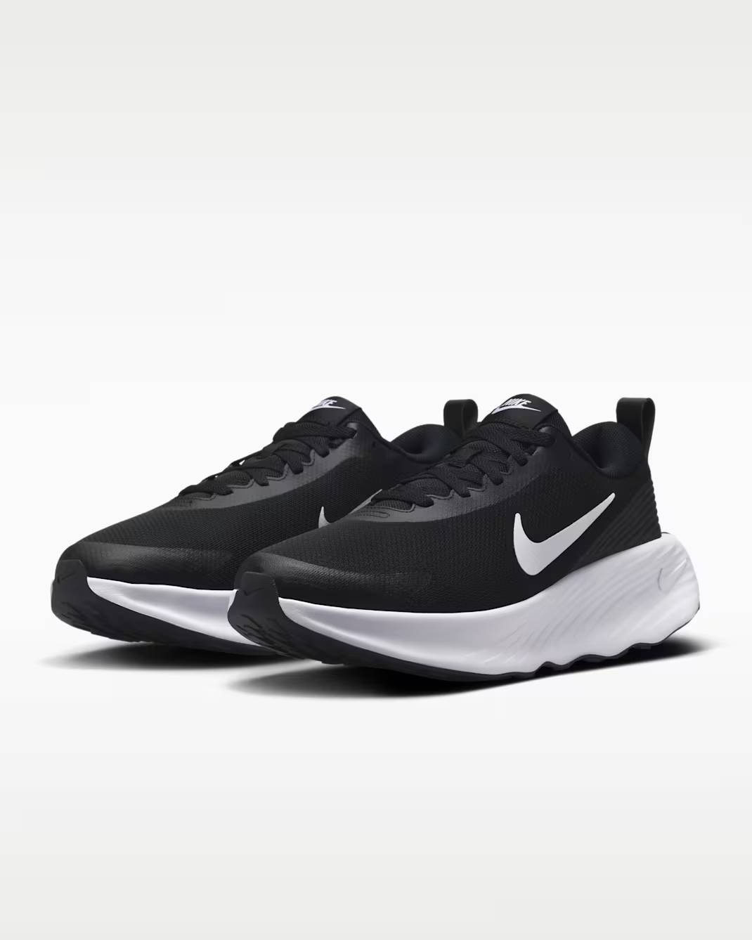 NIKE PROMINA TENIS DE CAMINATA PARA HOMBRE